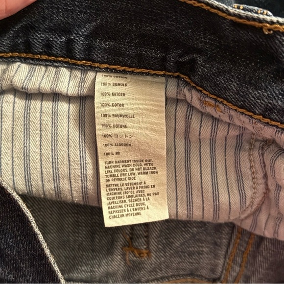 Abercrombie & Fitch Women’s Size 28/6 Button Fly Distressed Denim Jean Shorts - Picture 4 of 8